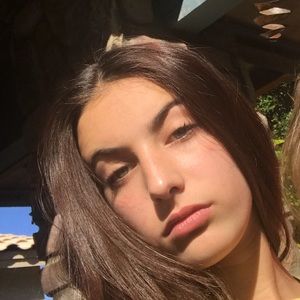 Meet your Posher, Carmella